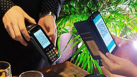 Как платить по QR-коду с телефона в Вита Экспресс